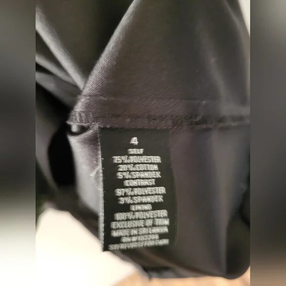 Black and Gold Sheath Dress - Picture 6 of 7